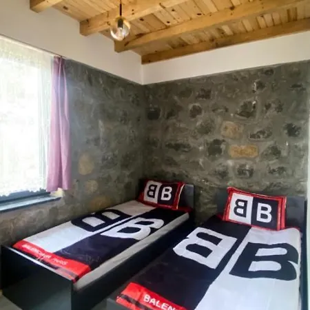 Sapanca Tas Konak Villa Sakarya (Marmara)